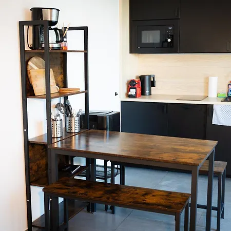 Black Wood Tiny House In - Eifel Escape Lägenhet